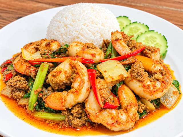 Shrimp Pad Curry.
